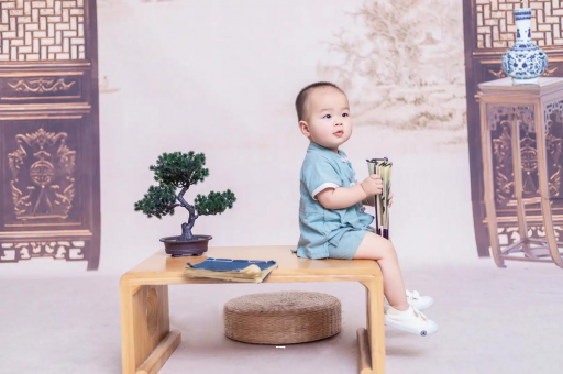 百色孕妇八个月肚子胀